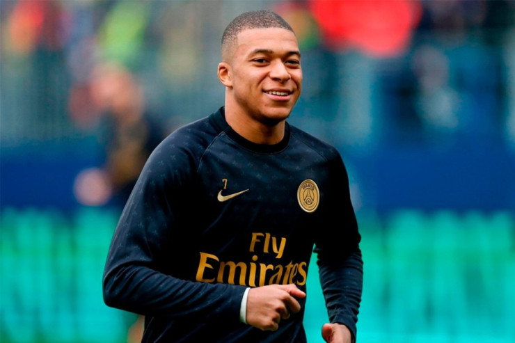 Mbappe onun PSJ-yə keçməsini istəyir