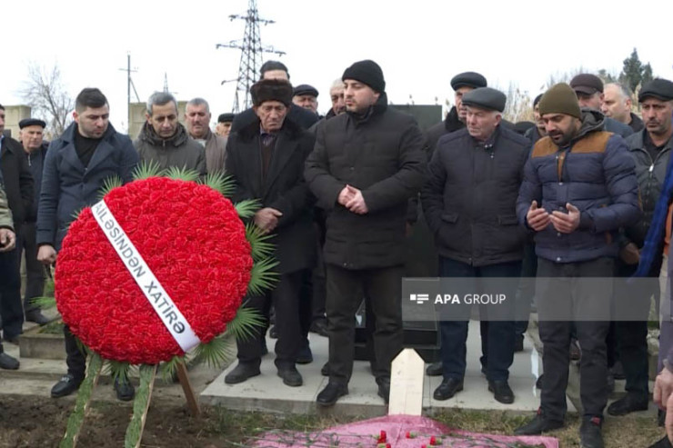 Türkiyədə zəlzələ nəticəsində ölən azərbaycanlı iş adamı dəfn olundu -FOTO 