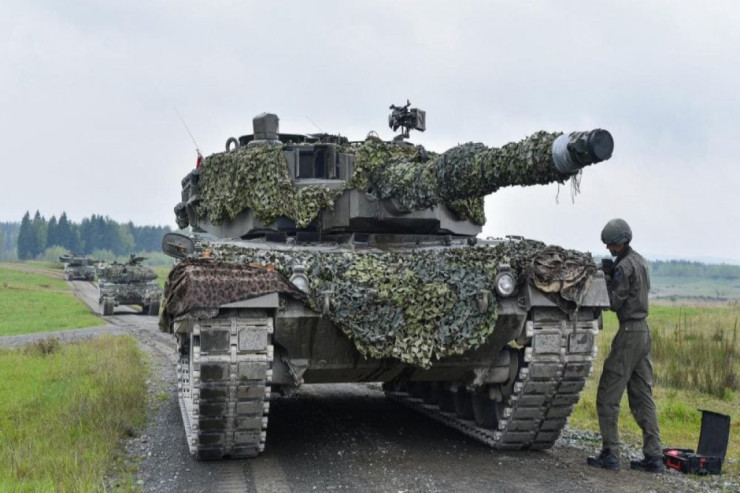 Almaniya və Polşa tank məsələsində razılığa gəldi   