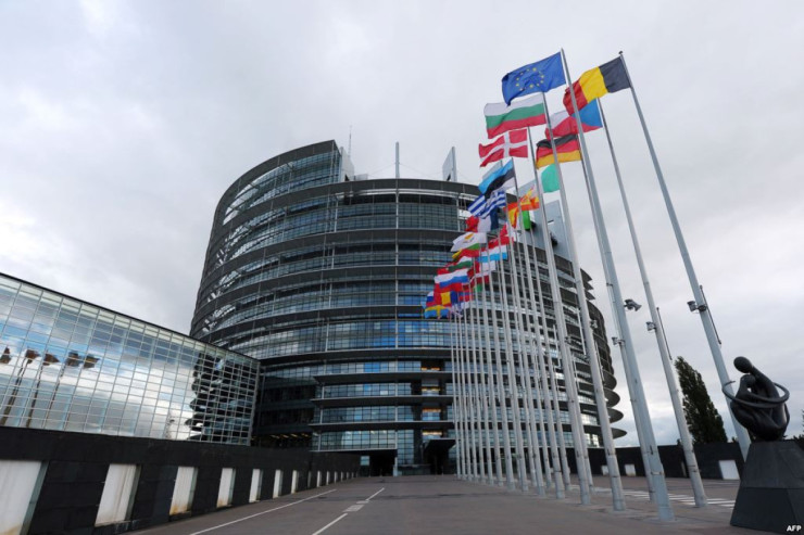 Avropa Parlamentindən təklif: SEPAH terror təşkilatları siyahısına salınsın   