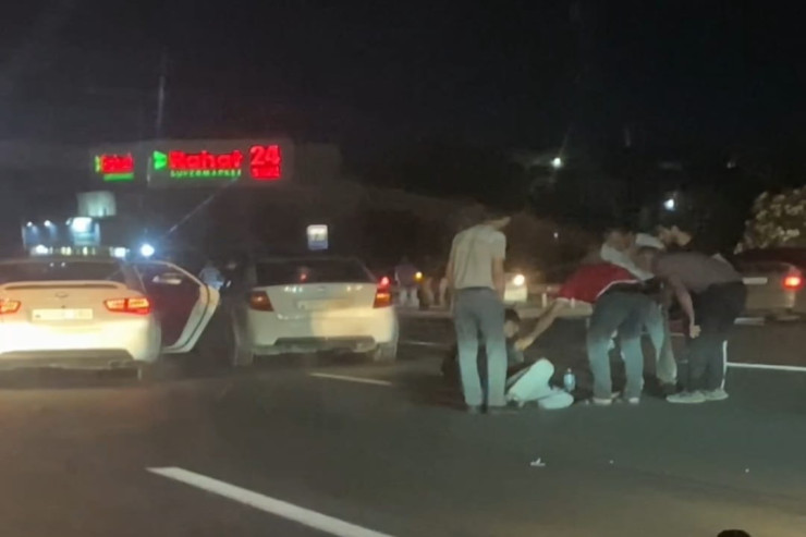 Bakı-Sumqayıt yolunda motosiklet qəzaya uğrayıb-FOTO 