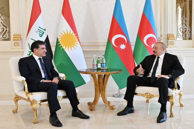 Azərbaycan Prezidenti Bərzani ilə görüşüb