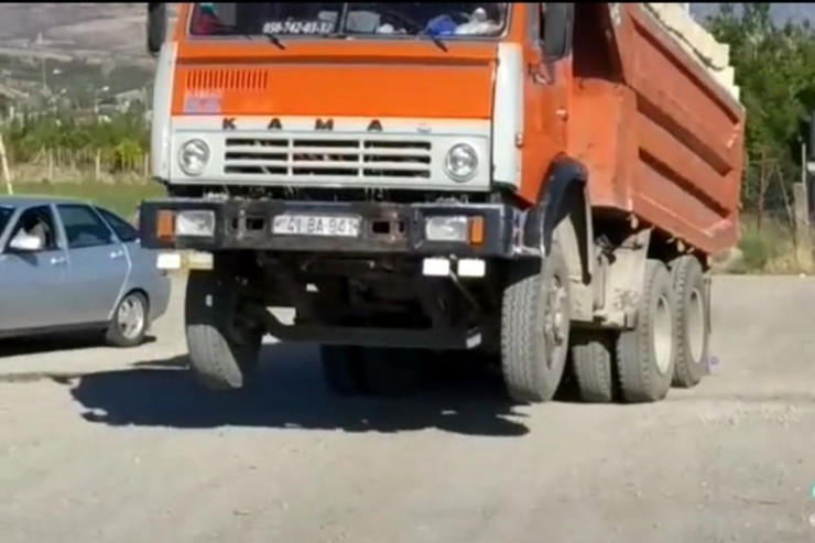 Balakən sakini "KamAZ"la "AVTOŞLUQ" ETDİ 