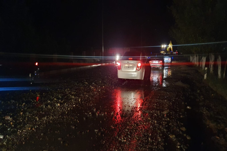 Gəncə-Kəlbəcər yolu açıldı-FOTO -YENİLƏNİB 