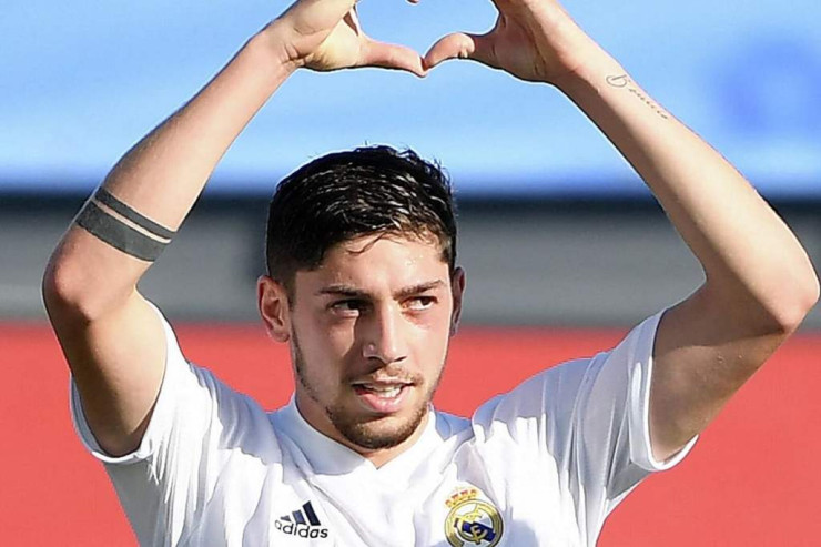 “Liverpul” “Real”dan onu almaq istəyir