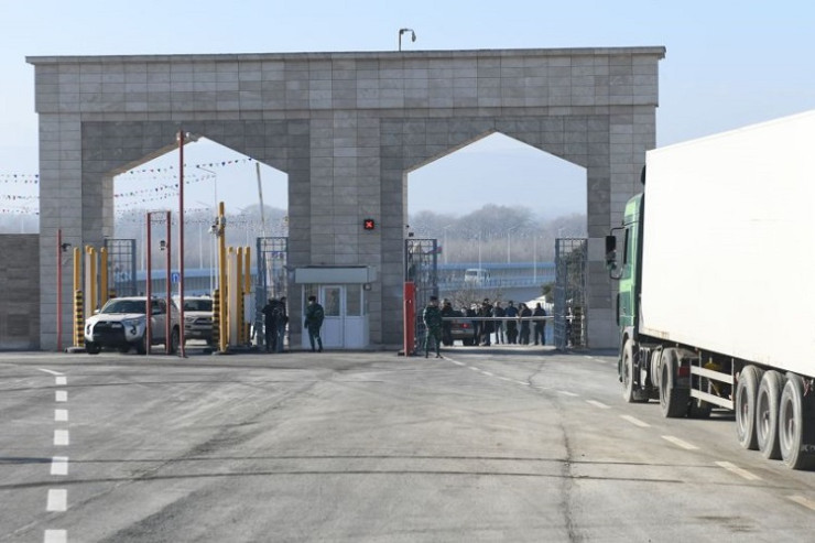 Azərbaycandan Rusiyaya qaçan əcnəbilər   saxlanıldı
