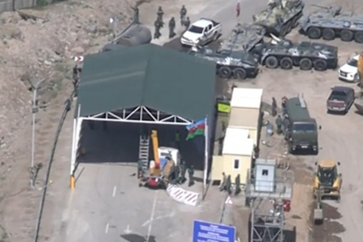 Laçındakı buraxılış məntəqəsinin atəşə tutulmasına görə XİN-dən BƏYANAT 