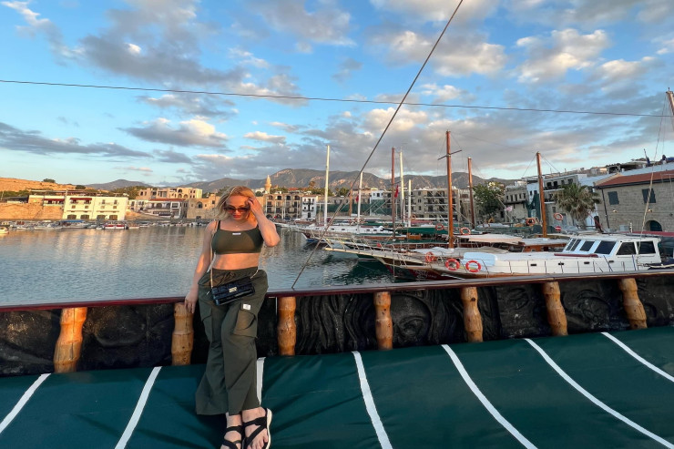 Nura Suri istirahətdə -FOTO 