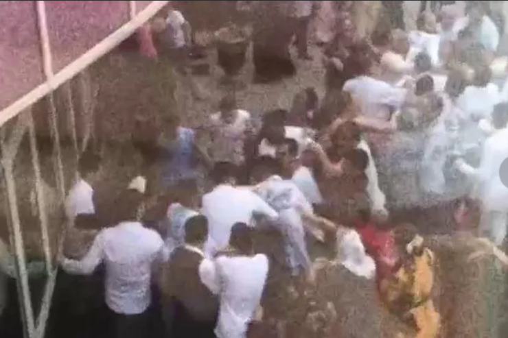 Qaraçı toyunda  şampan   üstündə dava