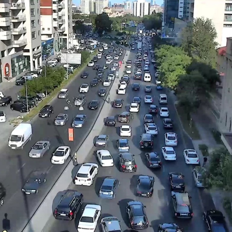 Bakının bu yollarında TIXAC var - SİYAHI