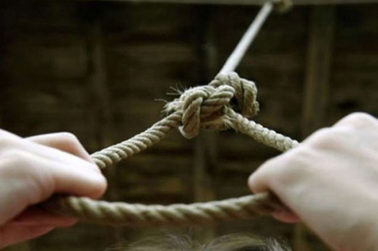 Kənddə FACİƏ:  özünü asdı