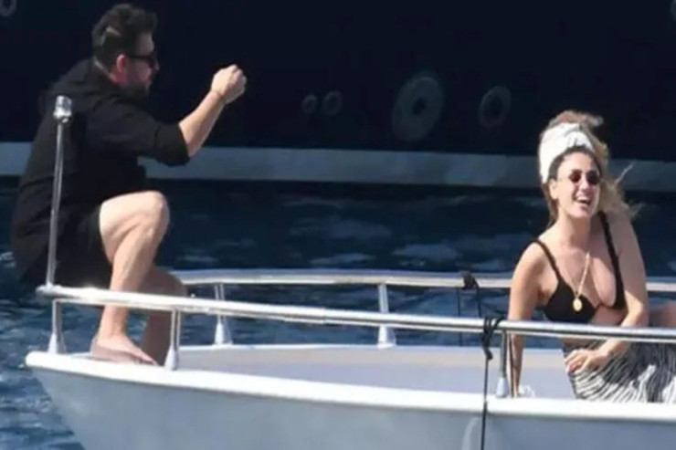 İbrahim Tatlısesin qızının Bodrum tətili -  FOTO  