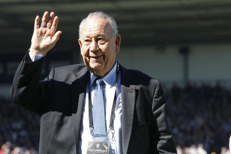 Fransa futbolunun  əfsanəsi   öldü