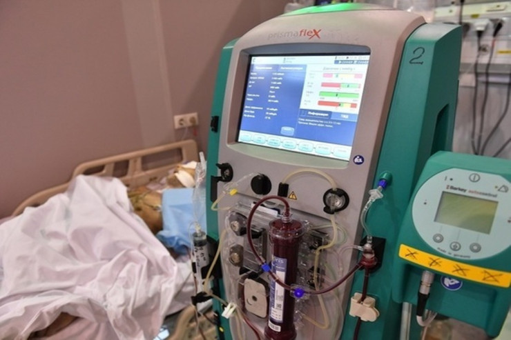 1 yaşlı qız əkiz bacısını beynində gəzdirirmiş - Heyrətamiz HADİSƏ 