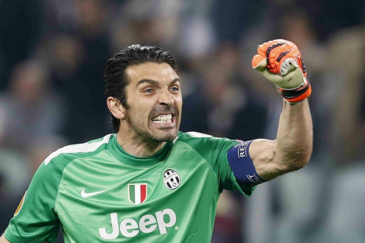 Buffon 1987-ci ildən  ən yaxşı qapıcıdır   – Onluqda onlar da var