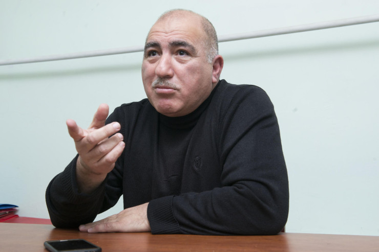 Pənah Hüseynə AĞIR İTKİ 