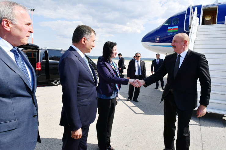 Prezident İlham Əliyev Moldovaya gedib