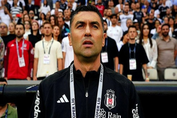 Burak Yılmaz "Beşiktaş"dan ayrıldı 