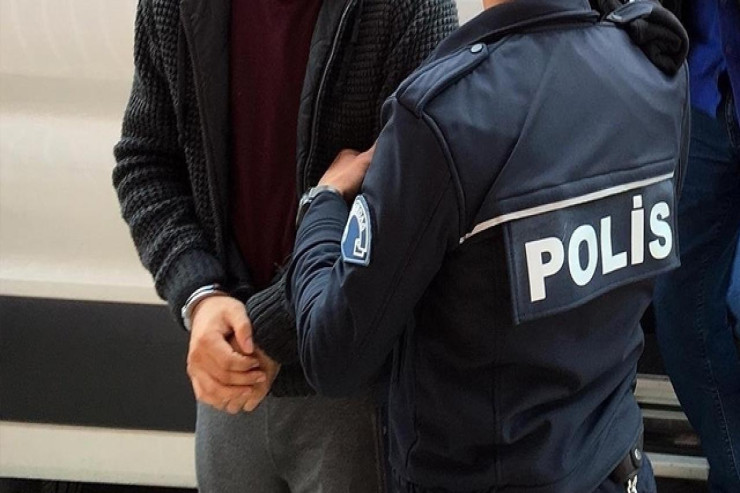 46 polis  rüşvətə görə saxlanıldı