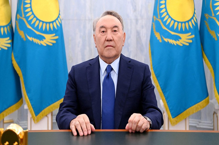 Nazarbayevdən ETİRAF:  "İkinci arvadım və daha 2 oğlum var"