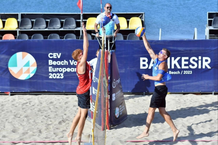 Çimərlik voleybolu üzrə Avropa Kubokunun qalibləri Vətənə qayıtdı