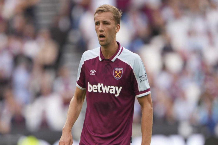 Souçek “İnter”in transfer siyahısına düşüb 