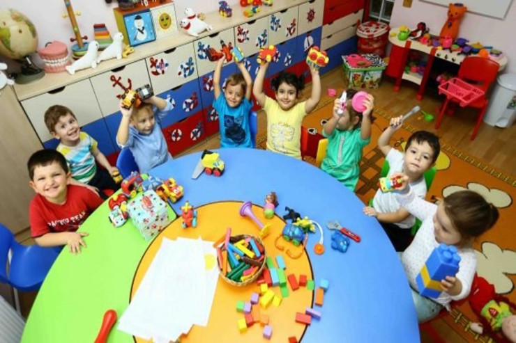 Bağçalara sənəd qəbulu DAYANDIRILDI 