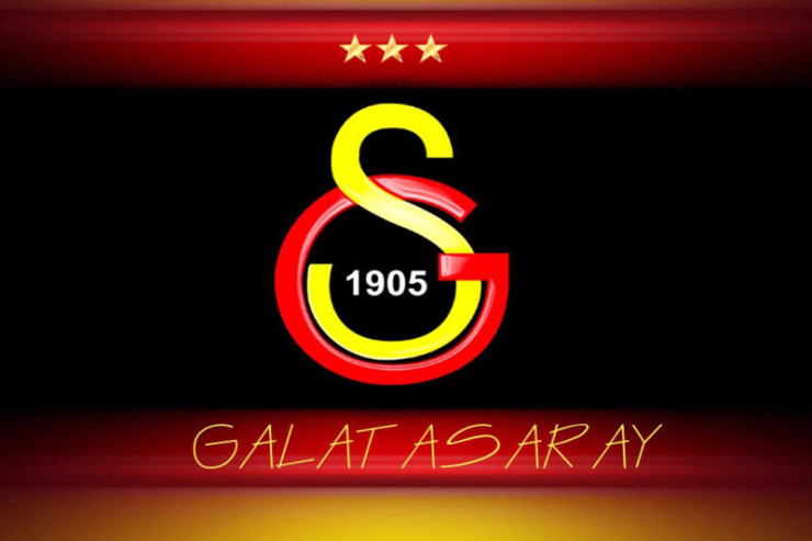 "Qalatasaray"ın hücumçusu dünyanın ən bahalı avtomobilini aldı - FOTO 