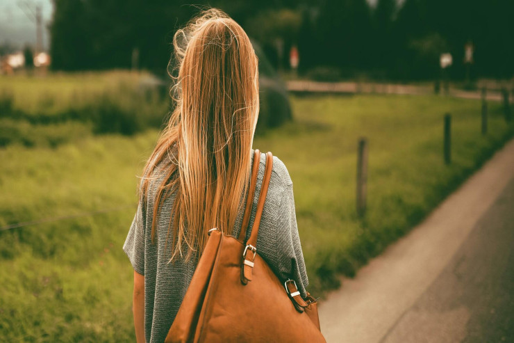 Ağdamda gənc qız itkin düşdü