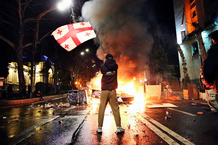 Gürcüstanda  dövlət çevrilişinə hazırlıq   XƏBƏRDARLIĞI