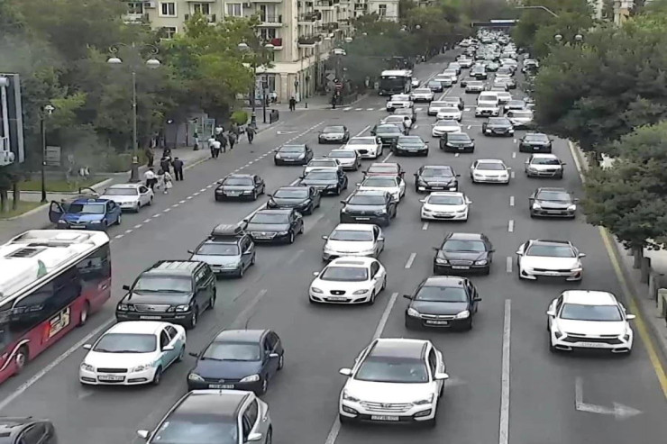 Bakıda sıxlıq müşahidə edilən yollar - SİYAHI 