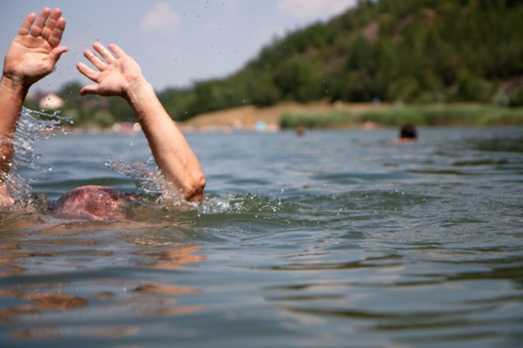 13 yaşlı oğlan Ceyranbatan su kanalında batdı - YENİLƏNİB 