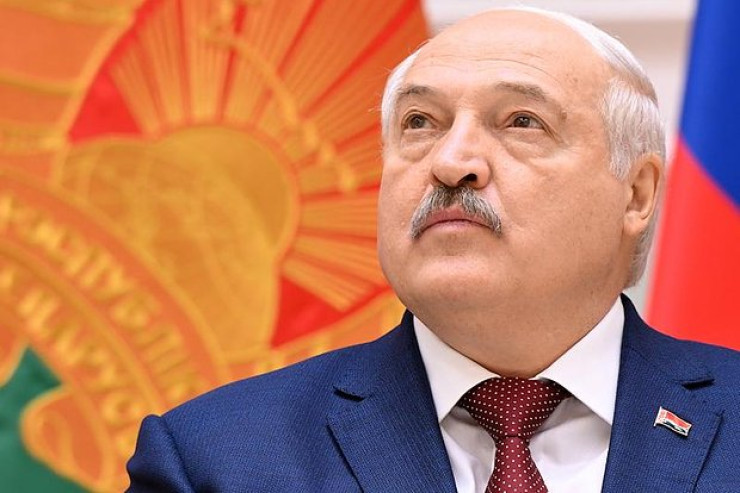 Lukaşenko Allahdan xahişindən  DANIŞDI