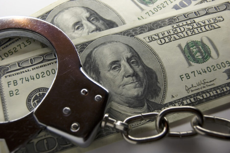 Sumqayıtda 20 min dollarlıq  dələduzluq edən tutuldu