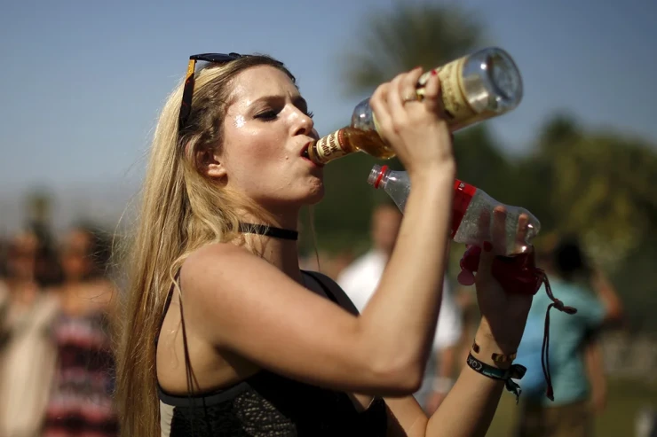 Bu ölkədə alkoqoldan ölümlər  fəlakətli həddə   çatdı