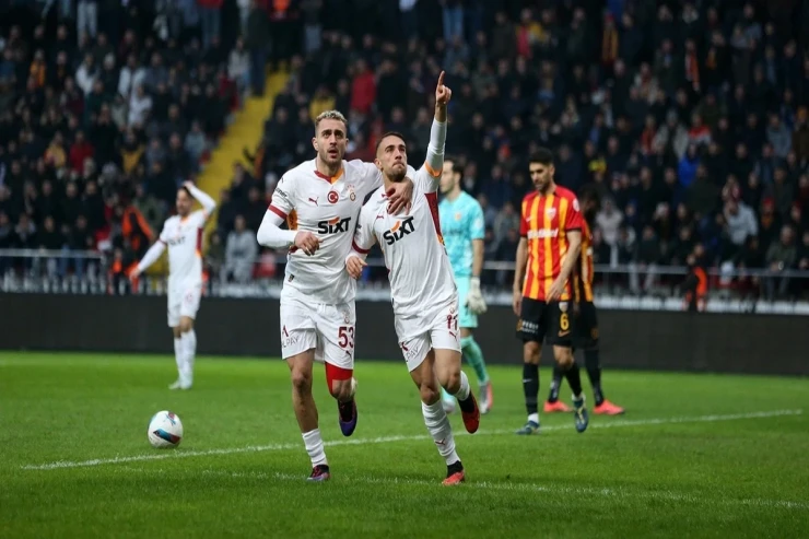 “Qalatasaray” səfərdən darmadağınla  dönür