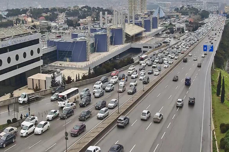 Hazırda bu yollarda tıxac var - SİYAHI 