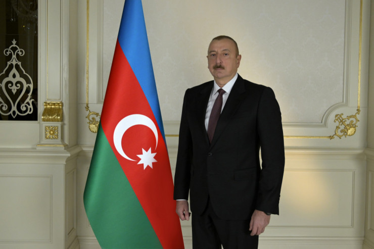Prezident İlham Əliyev and içir