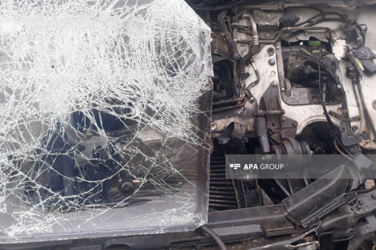 Bakı-Qazax yolunda iki maşın TOQQUŞDU:  Sürücülərdən biri öldü 