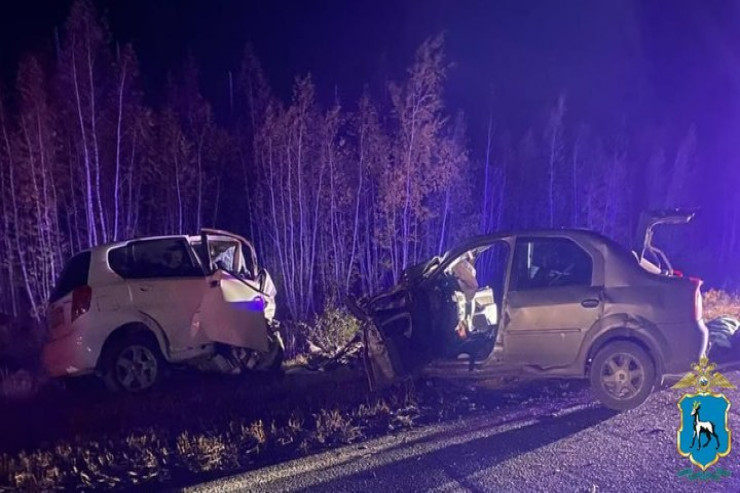 "Lada" "Mercedes"lə toqquşdu, ölənlər var 