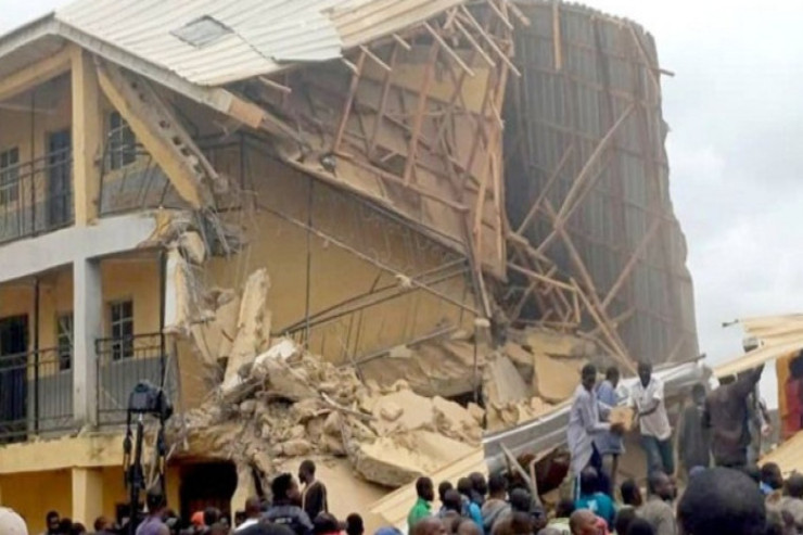 Nigeriyada məktəb uçdu:   20-dən çox şagird öldü