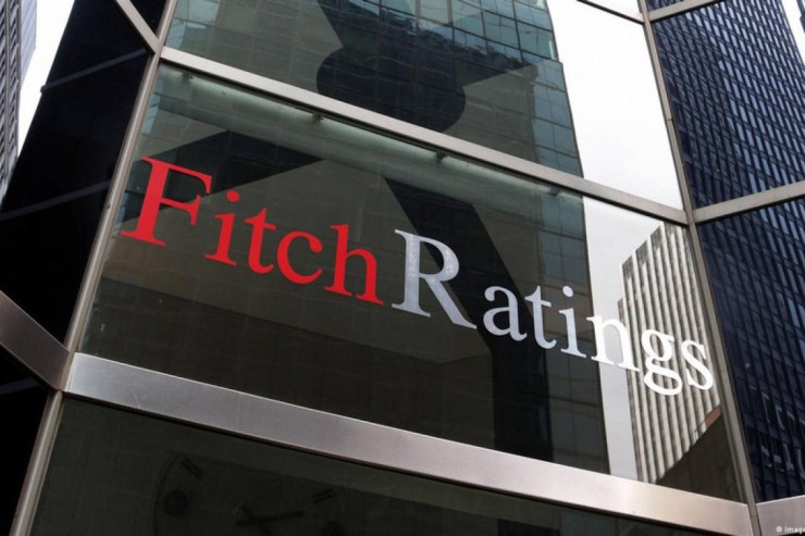“Fitch Ratings” Azərbaycanın kredit reytinqini “BBB-” səviyyəsinə yüksəldib
