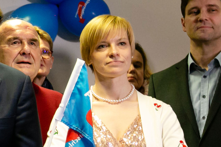 41 yaşlı almaniyalı deputat  Rusiyaya qaçdı 