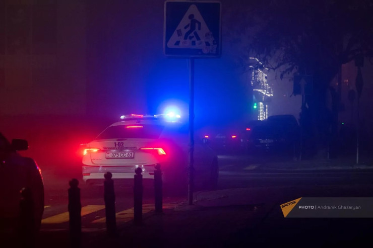 İrəvanda atışma - Kriminal avtoritet öldürüldü 