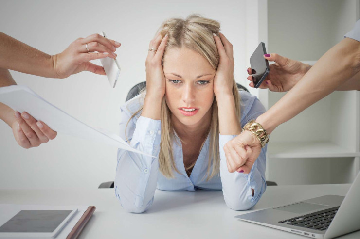 Stress səssizcə zehnimizi öldürür - Alimlər AÇIQLADI 