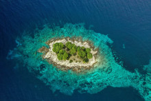 Dünyanın ən böyük 50 adası - SİYAHI 