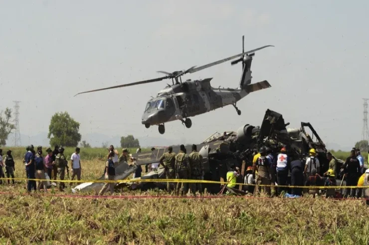 Helikopter qəzaya uğradı,  ölənlər var