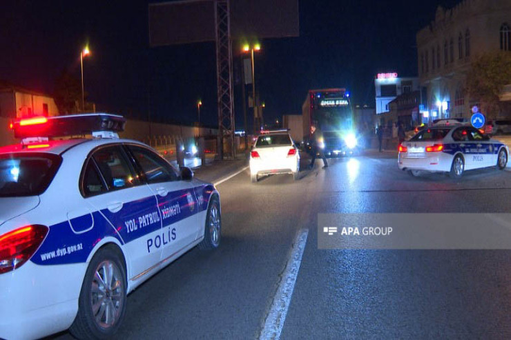 Ziya Bünyadovda yük avtomobili  aşdı - FOTO 