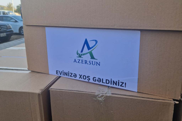 “Azərsun Holdinq” Cəbrayıla köçən ailələrə sovqat hədiyyə edib