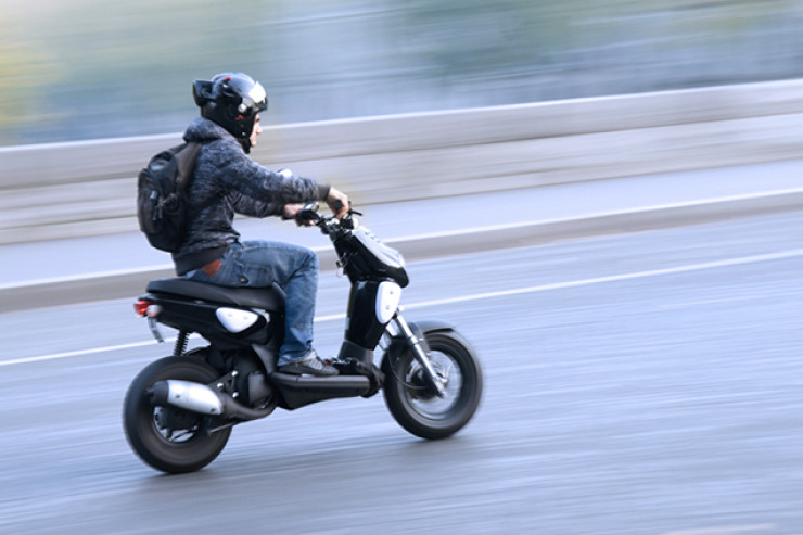 Bakıda moped  oğurlandı